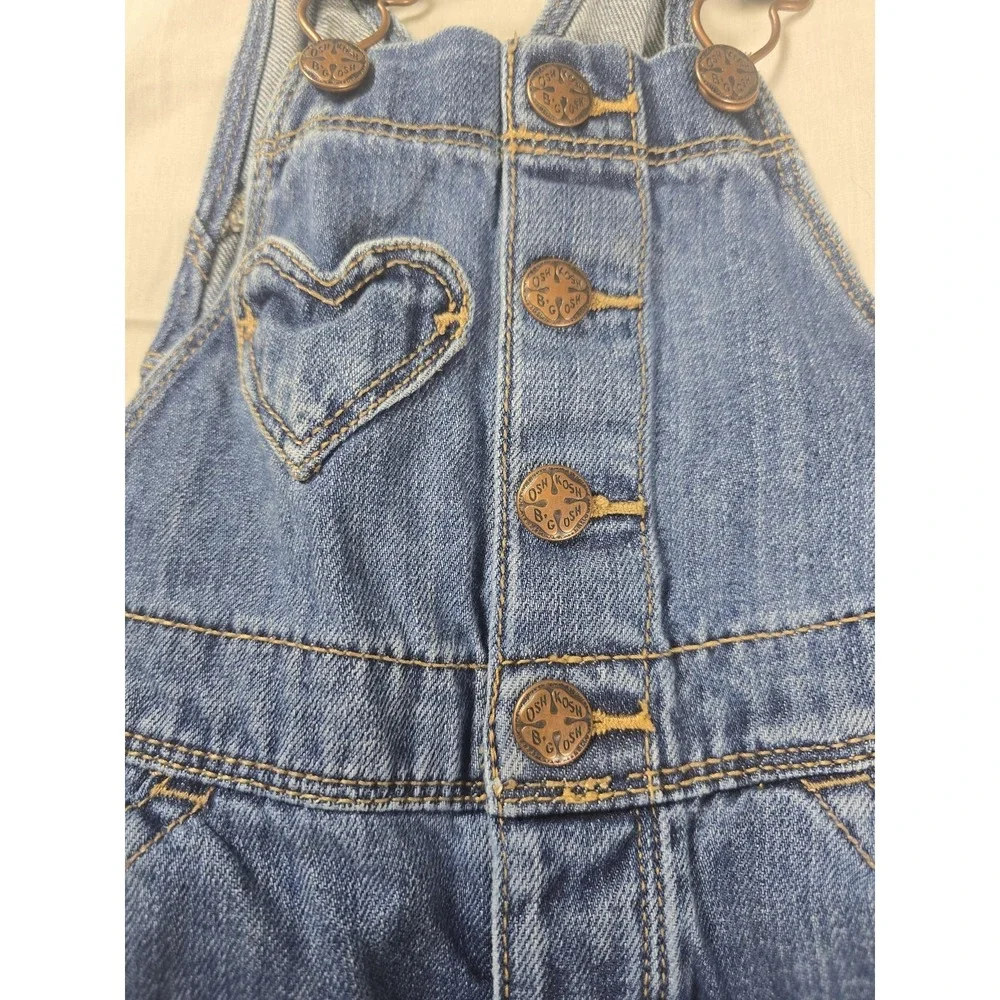 OshKosh B'gosh Overalls Girls 2T Blue Denim Vestbak Heart‎ Bib Jeans Pockets
